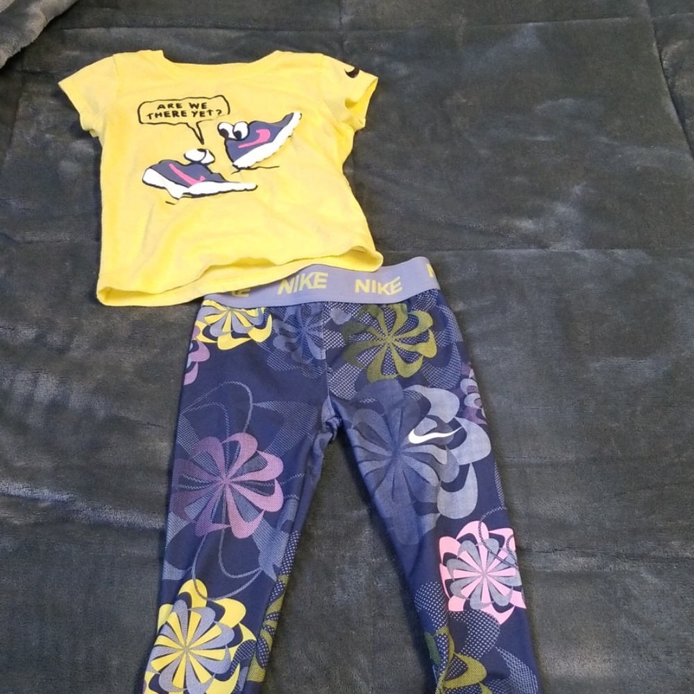 Nike girls bundle